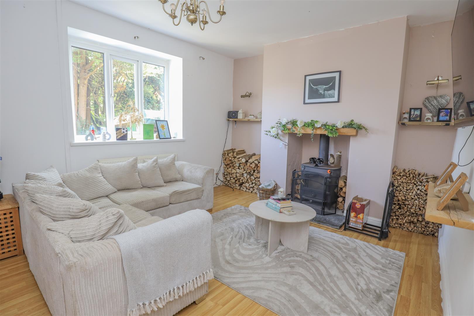1 Railway Cottages, Llandow, Nr Cowbridge, Vale Of Glamorgan, CF71 7NX